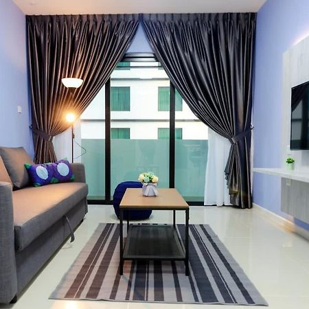 Cozy & High Floor Suite In Suasana Jb 15, Views جوهر بهرو المظهر الخارجي الصورة