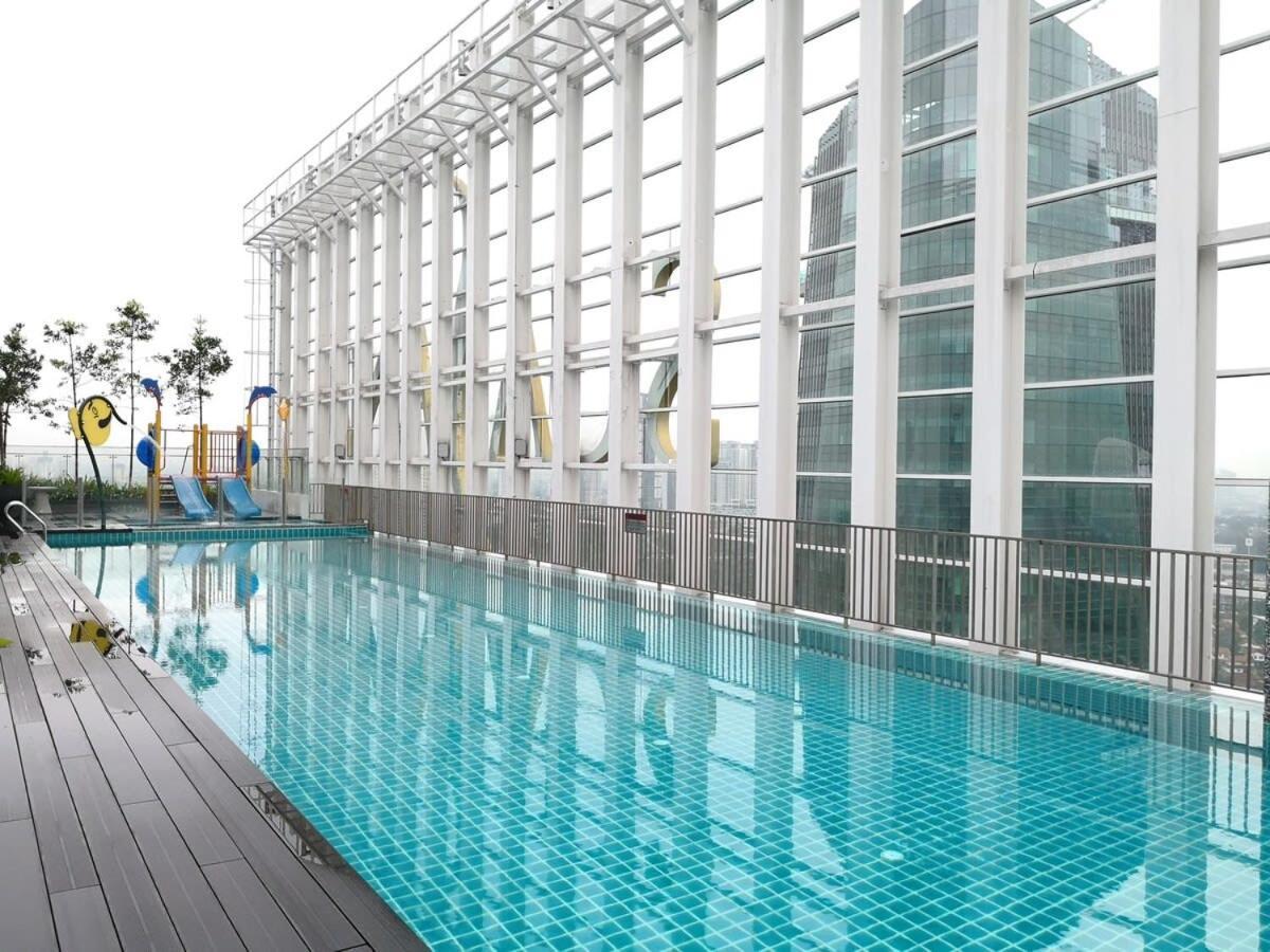 Cozy & High Floor Suite In Suasana Jb 15, Views جوهر بهرو المظهر الخارجي الصورة